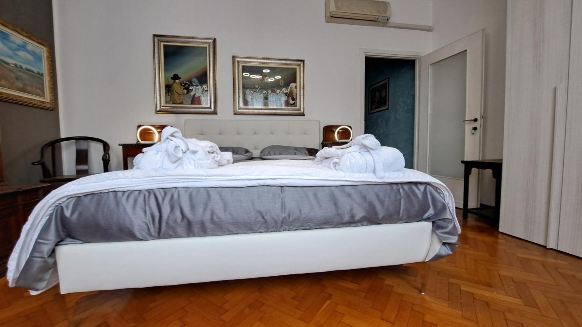 Suite Del Corso Милан Экстерьер фото