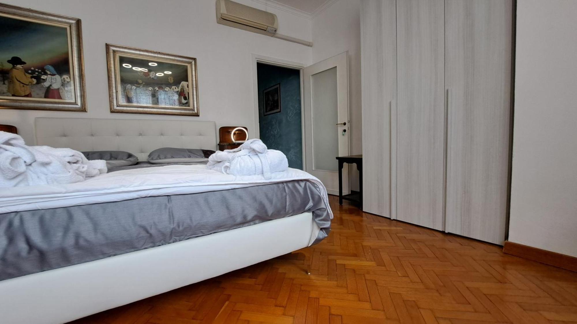 Suite Del Corso Милан Экстерьер фото